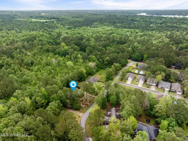 $465,000 | 32 Cambrooke, Hattiesburg, MS 39402