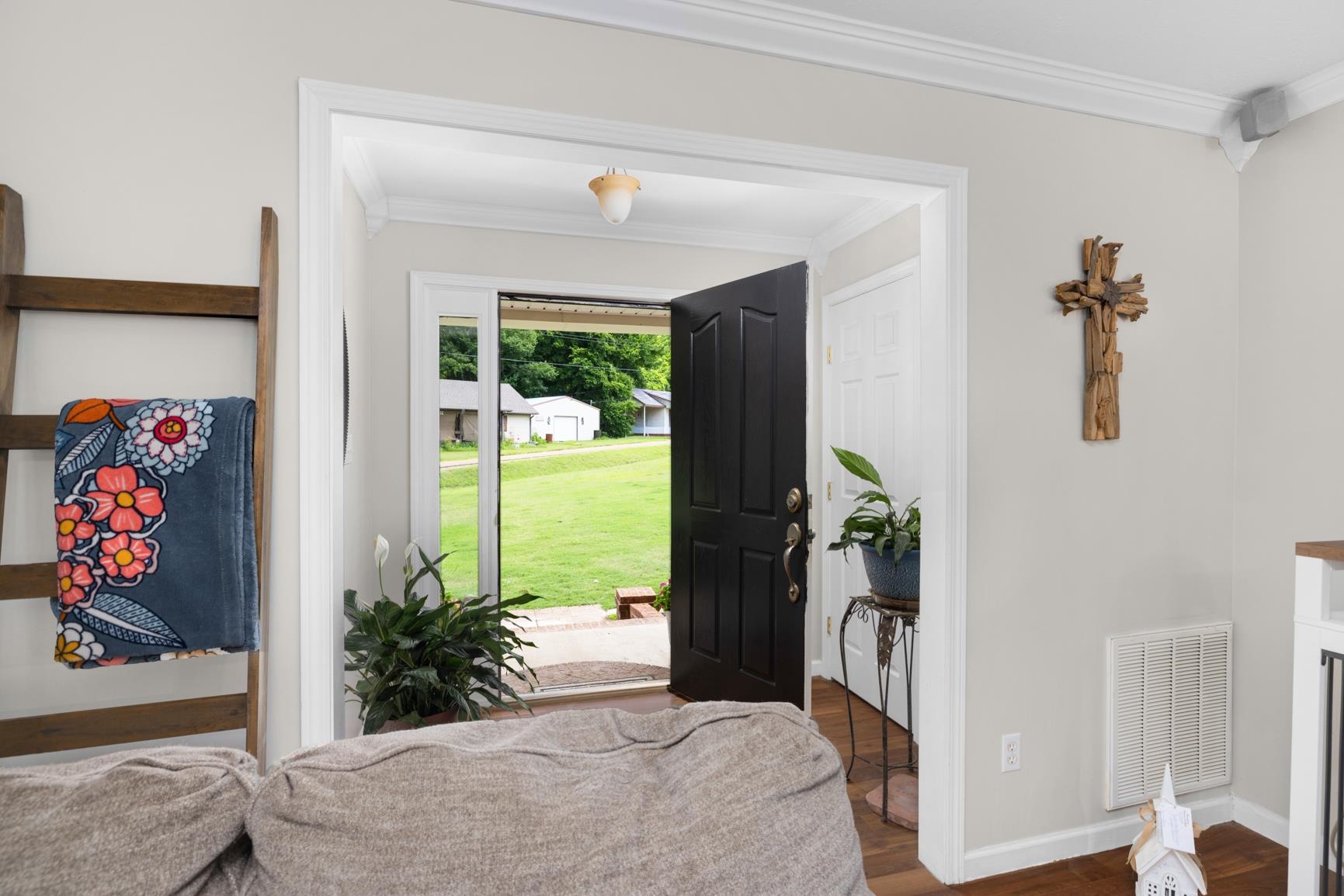 1353 Baskins Road Burlison, TN 38015 - Photo 6 of 40