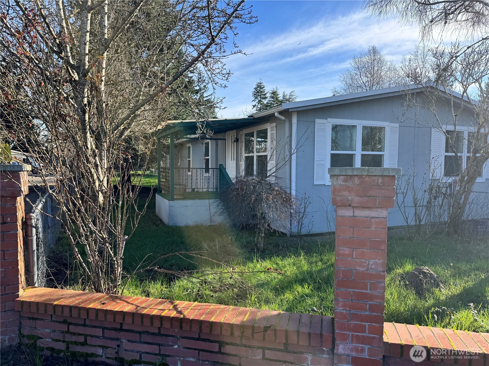 11040 14th Avenue Southwest Seattle, WA 98146 - Photo 2 of 10