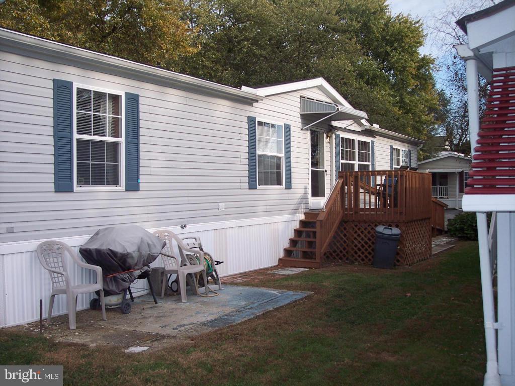35 Plateau Road Lititz, PA 17543 - Photo 2 of 35