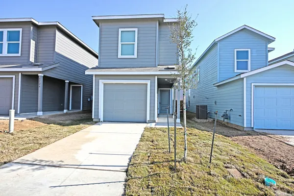 a house view with a outdoor space