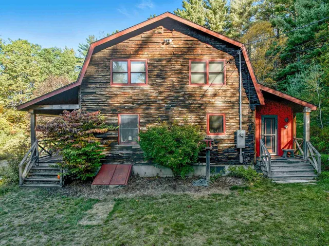 $550,000 | 8 Laclair Drive, Cornish, NH 03745