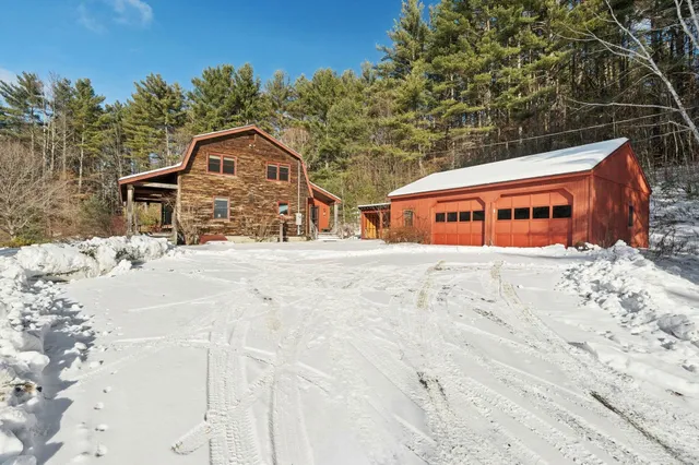 $550,000 | 8 Laclair Drive, Cornish, NH 03745