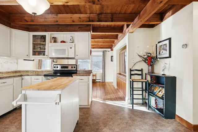 $550,000 | 8 Laclair Drive, Cornish, NH 03745