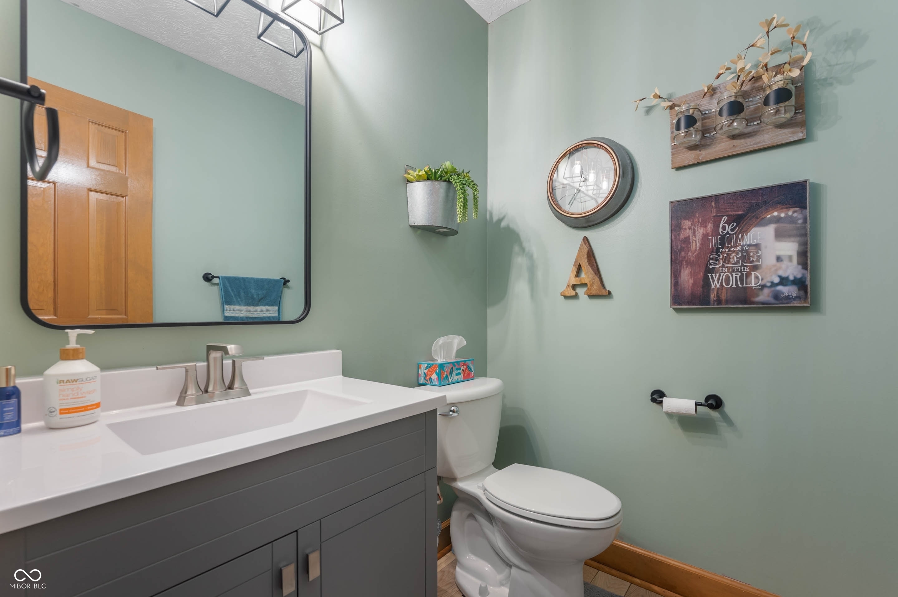 11612 Victoria Court Carmel, IN 46033 - Photo 23 of 37