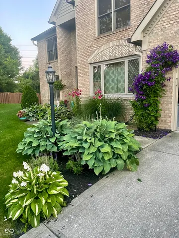 $624,900 | 11612 Victoria Court, Carmel, IN 46033