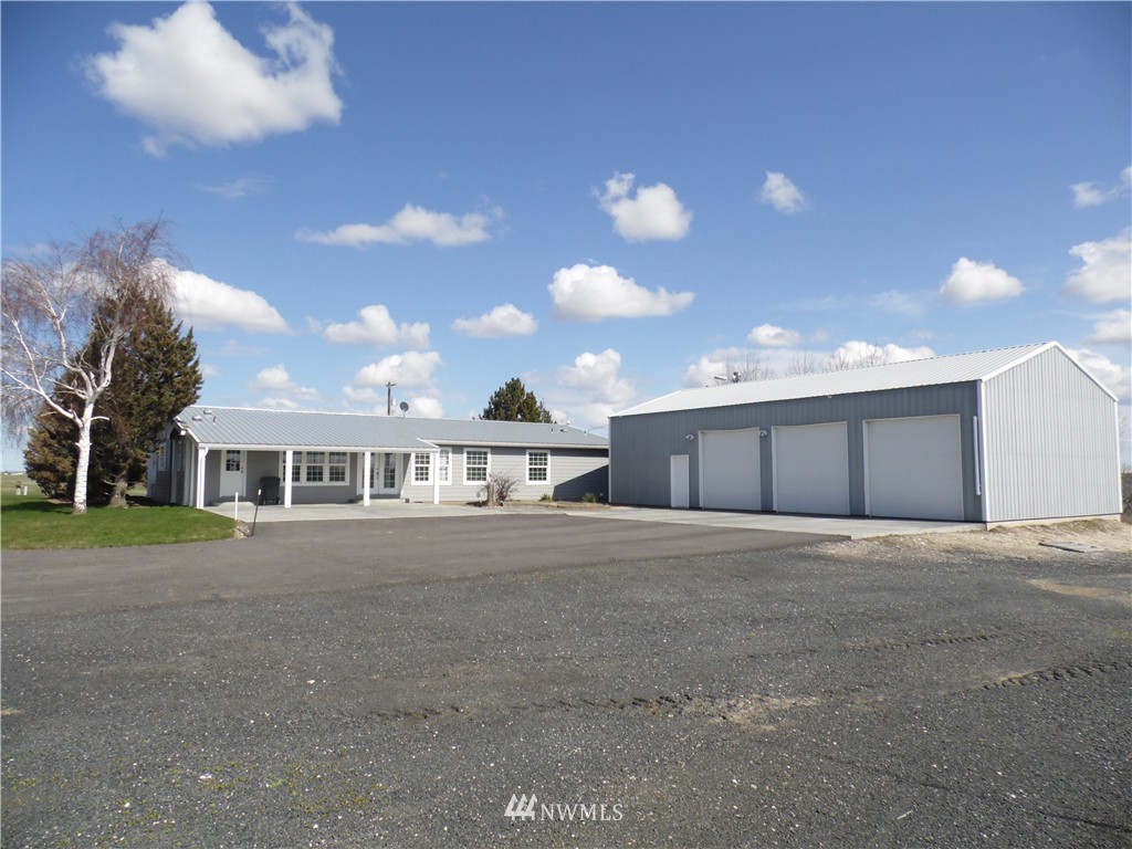 1867 West Foley Road Othello, WA 99344 - Photo 1 of 25
