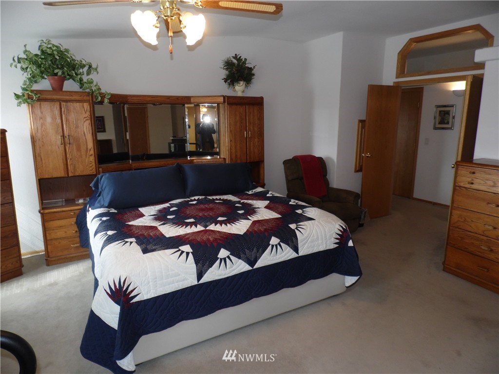 1867 West Foley Road Othello, WA 99344 - Photo 6 of 25