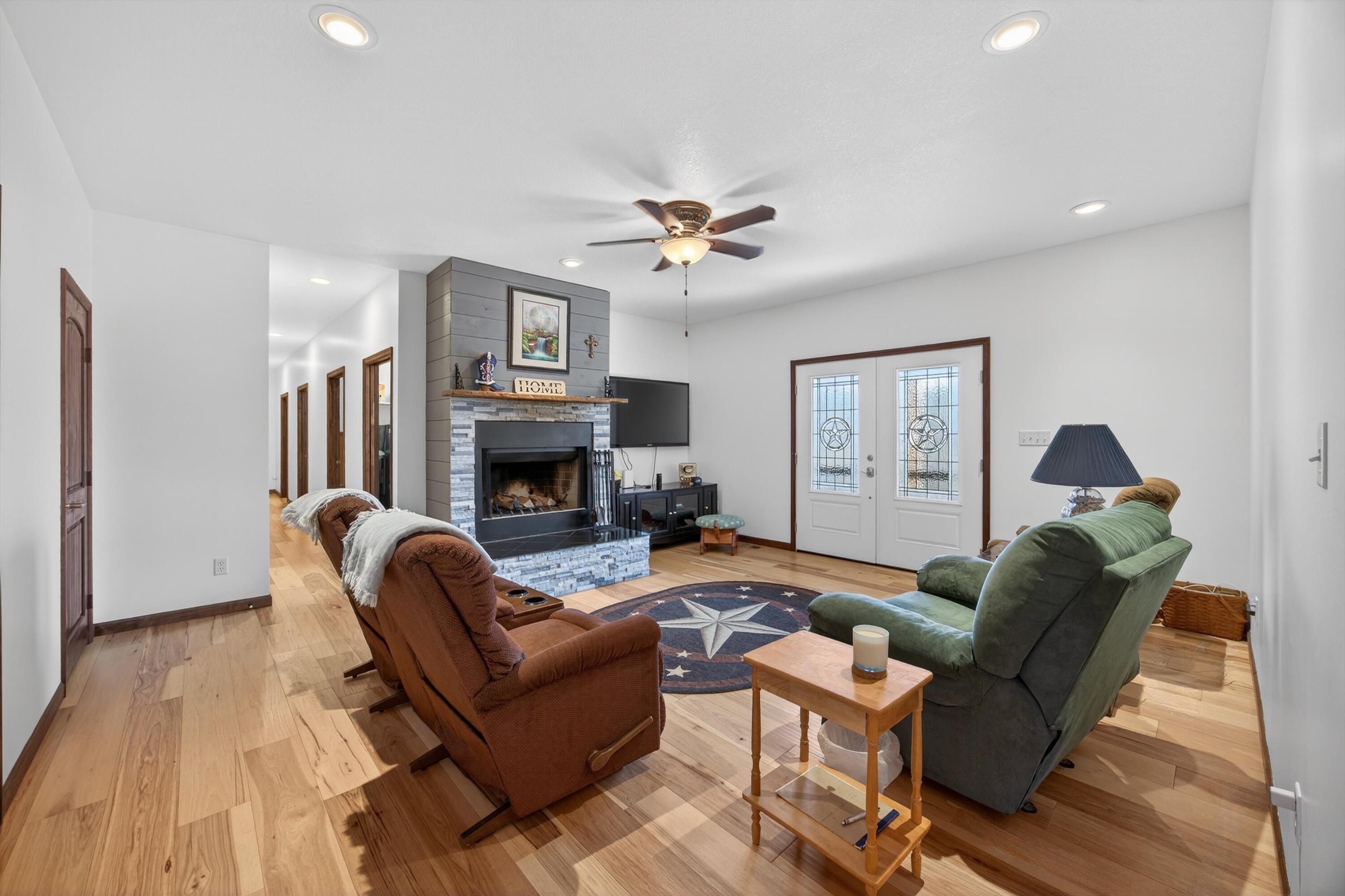 4085 Corinth Road LaFayette, GA 30728 - Photo 9 of 45 09-090A3148