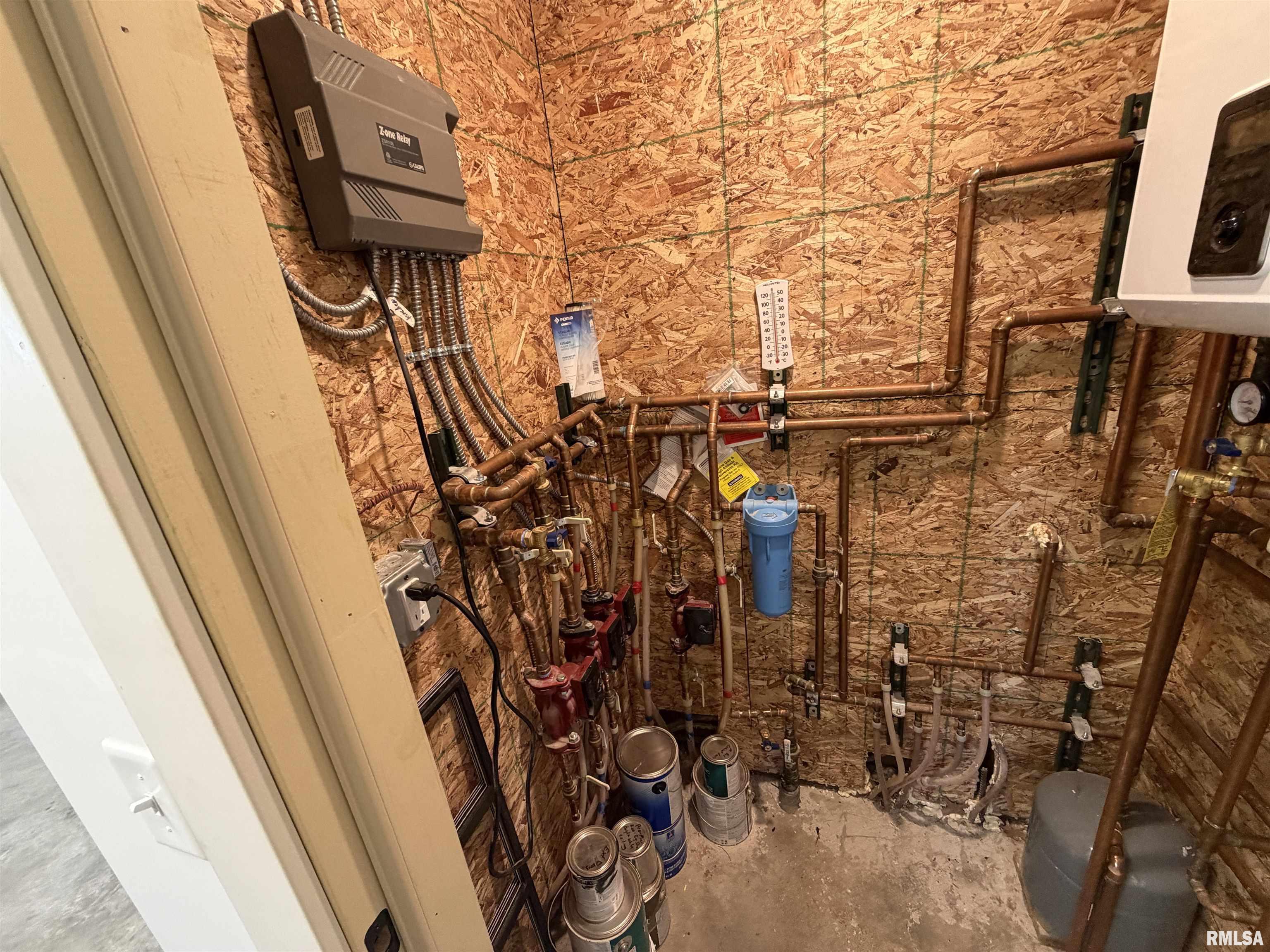 1110 West Hickory Street Canton, IL 61520 - Photo 13 of 33