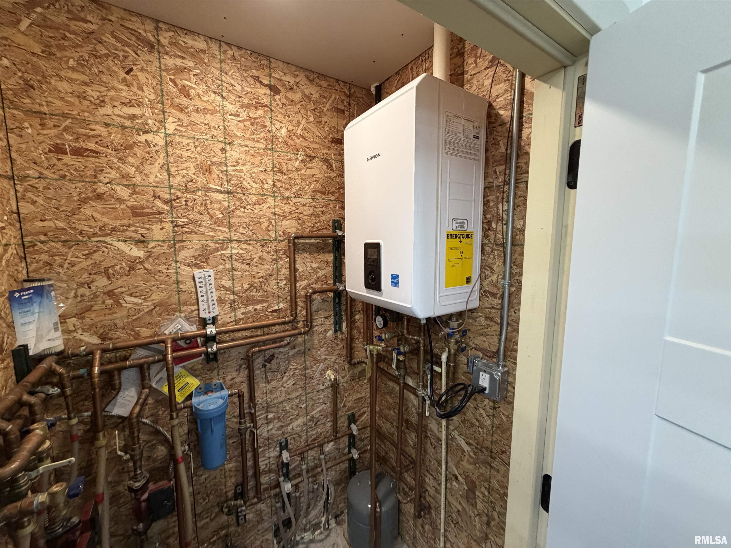 1110 West Hickory Street Canton, IL 61520 - Photo 14 of 33