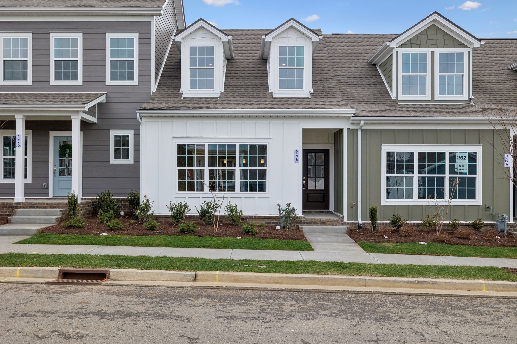 3215 Tasker Drive Antioch, TN 37013 - Photo 2 of 53 a front view of a house