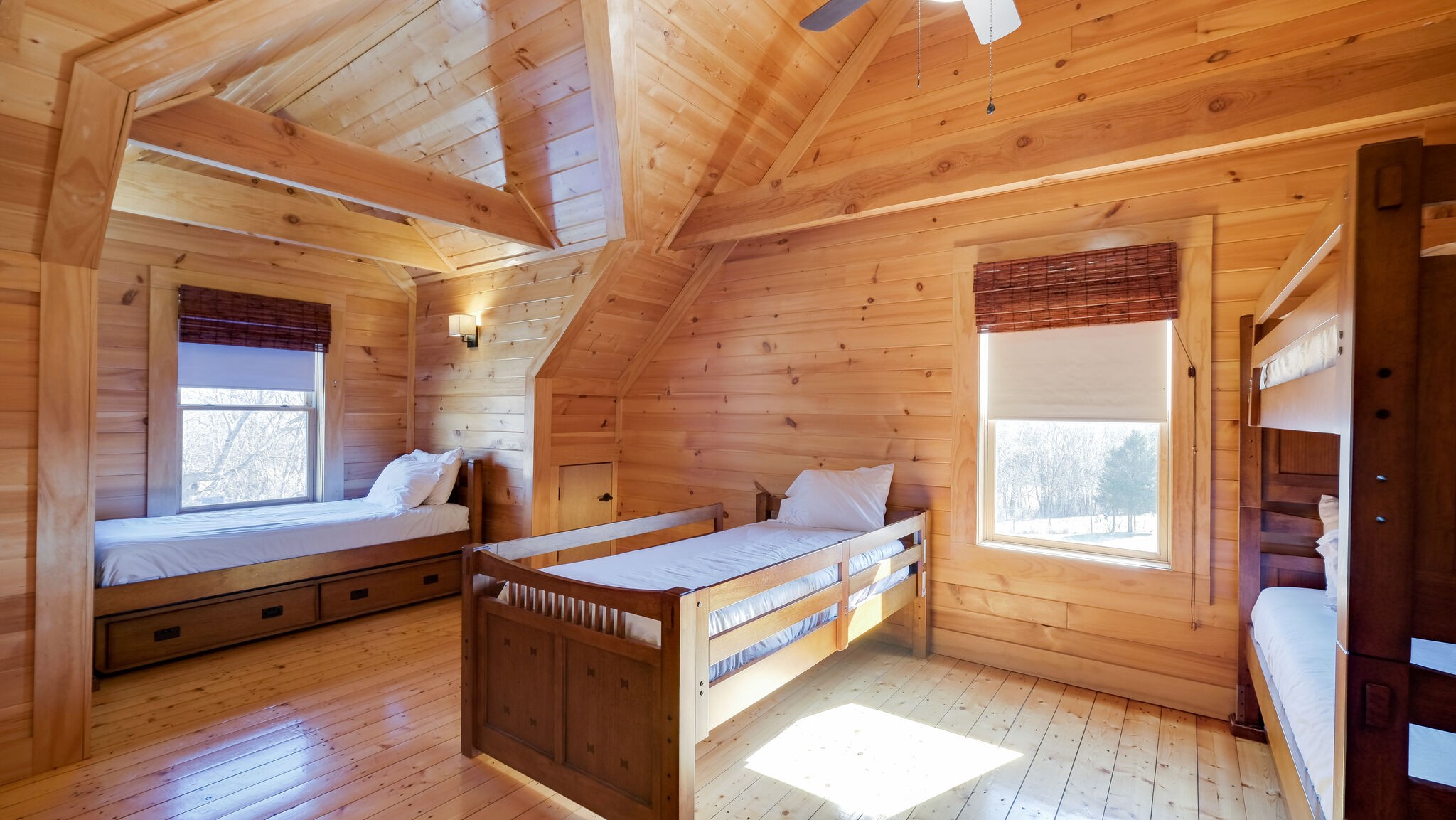 4054 Wilson Pike Franklin, TN 37067 - Photo 21 of 37 a room with furniture and a window