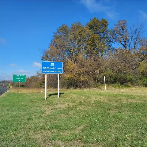 $749,500 | 8500 East State Rte 350, Kansas City, MO 64133