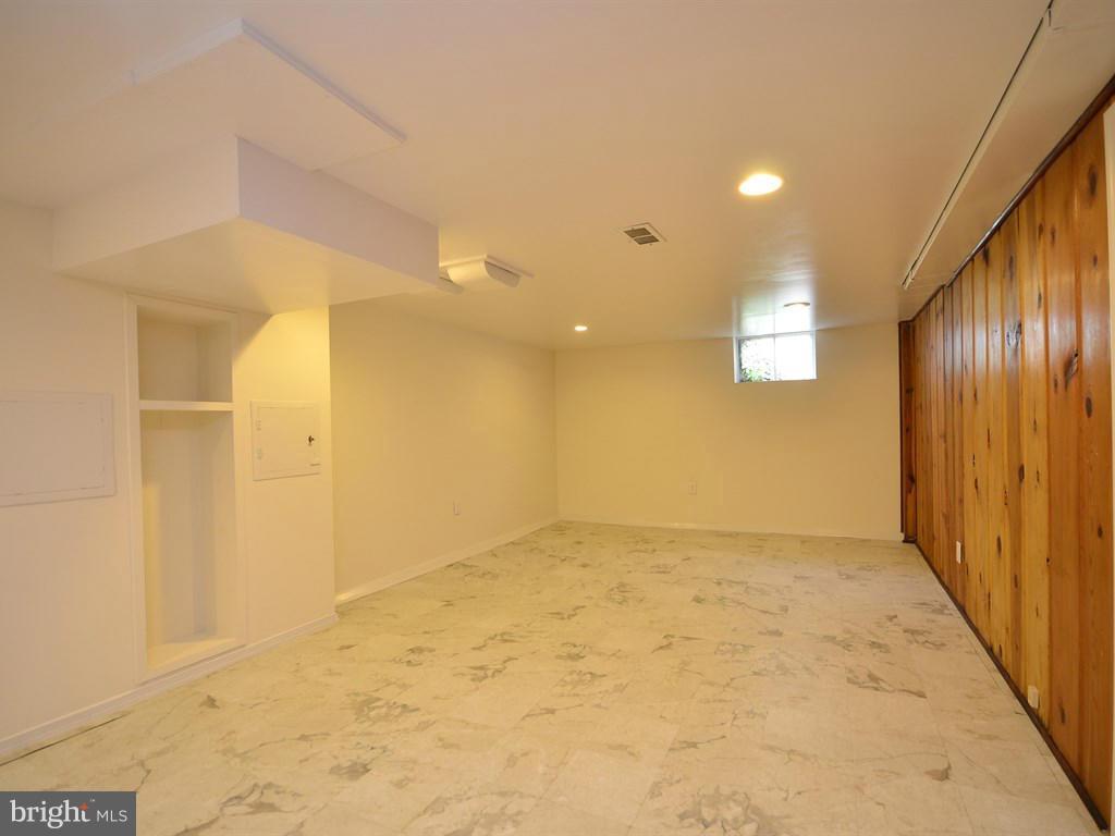 12833 Flack Street Silver Spring, MD 20906 - Photo 22 of 30 a view of an empty room