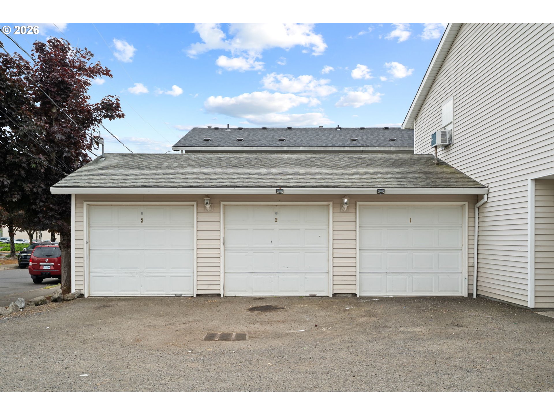 18230 Southeast Pine Street Portland, OR 97233 - Photo 3 of 14