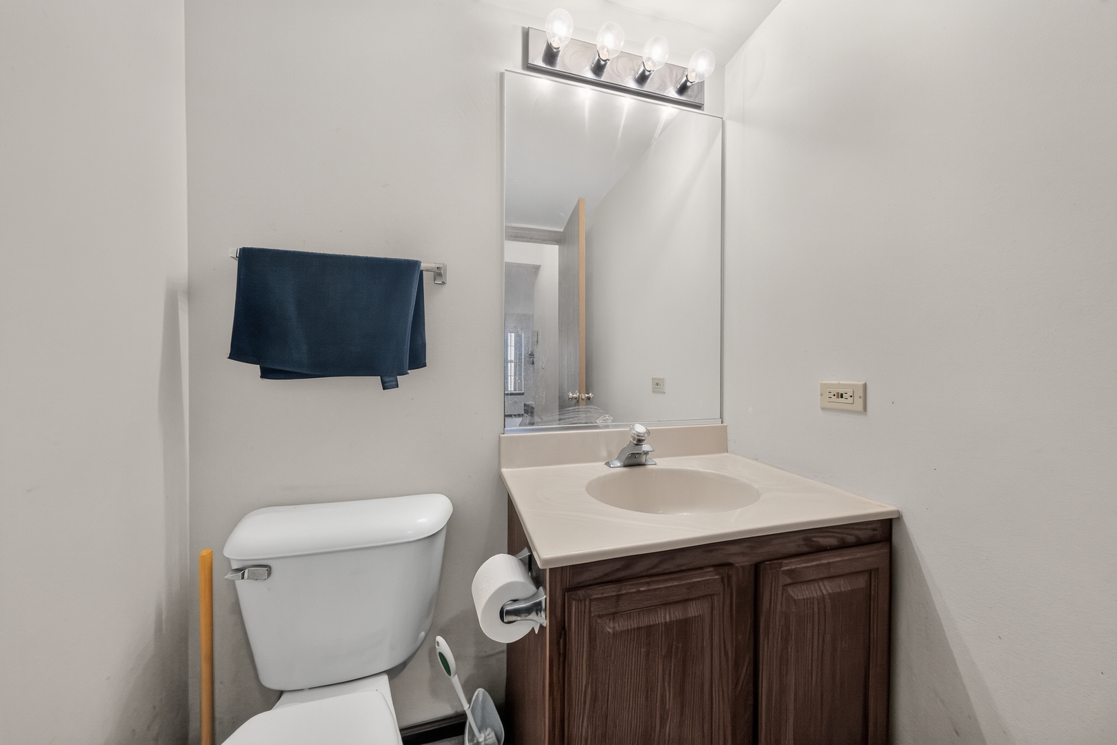 7016 South Stratton Lane Gurnee, IL 60031 - Photo 15 of 19