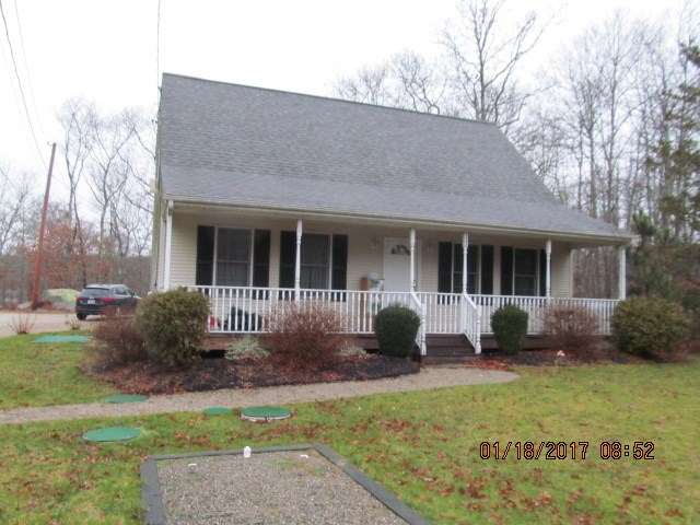 133 Crandall Road Tiverton, RI 02878 - Photo 1 of 18 Gallery Image 1