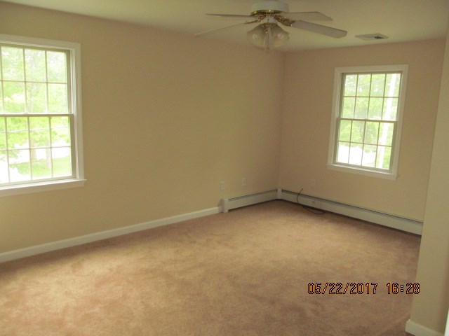 133 Crandall Road Tiverton, RI 02878 - Photo 3 of 18 Gallery Image 3