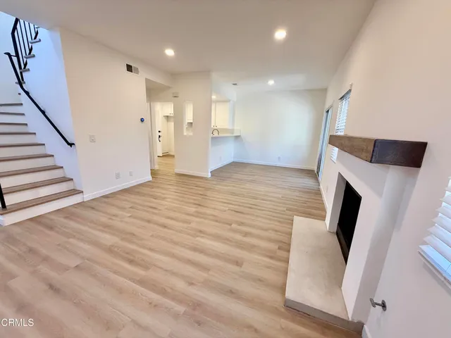 $3,900 | 2439 Chippewa Lane, Ventura, CA 93001