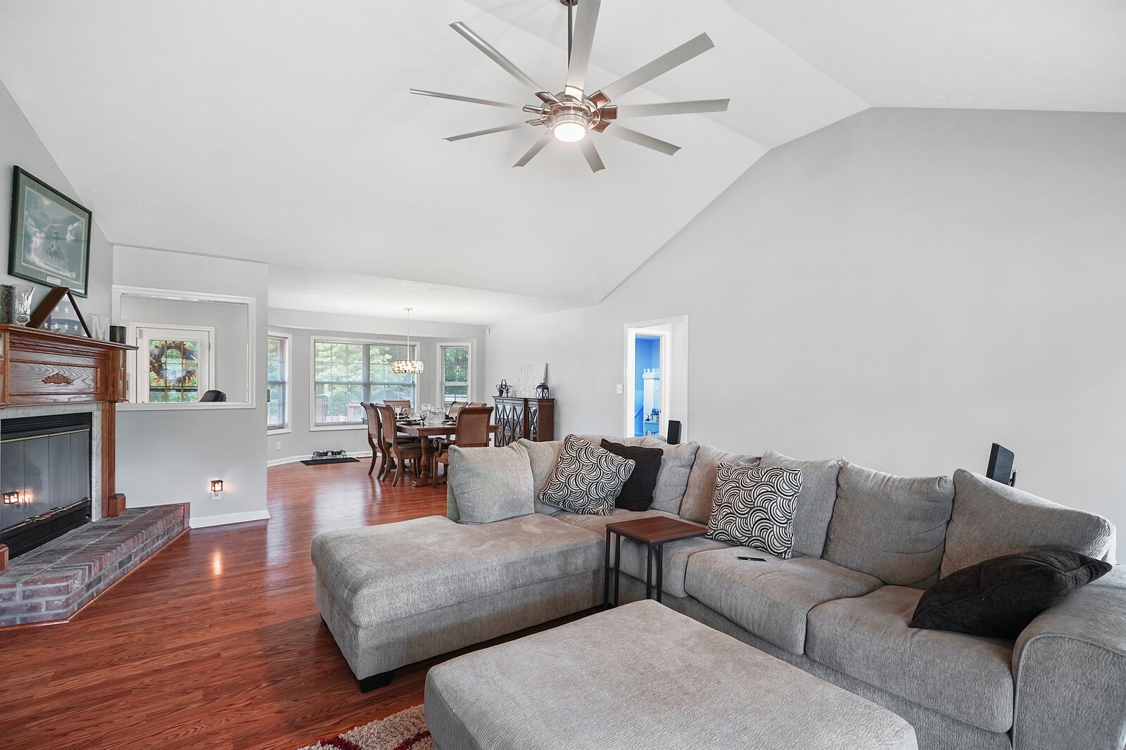 5074 Highpoint Road Pleasant View, TN 37146 - Photo 10 of 31 Gallery Image 10