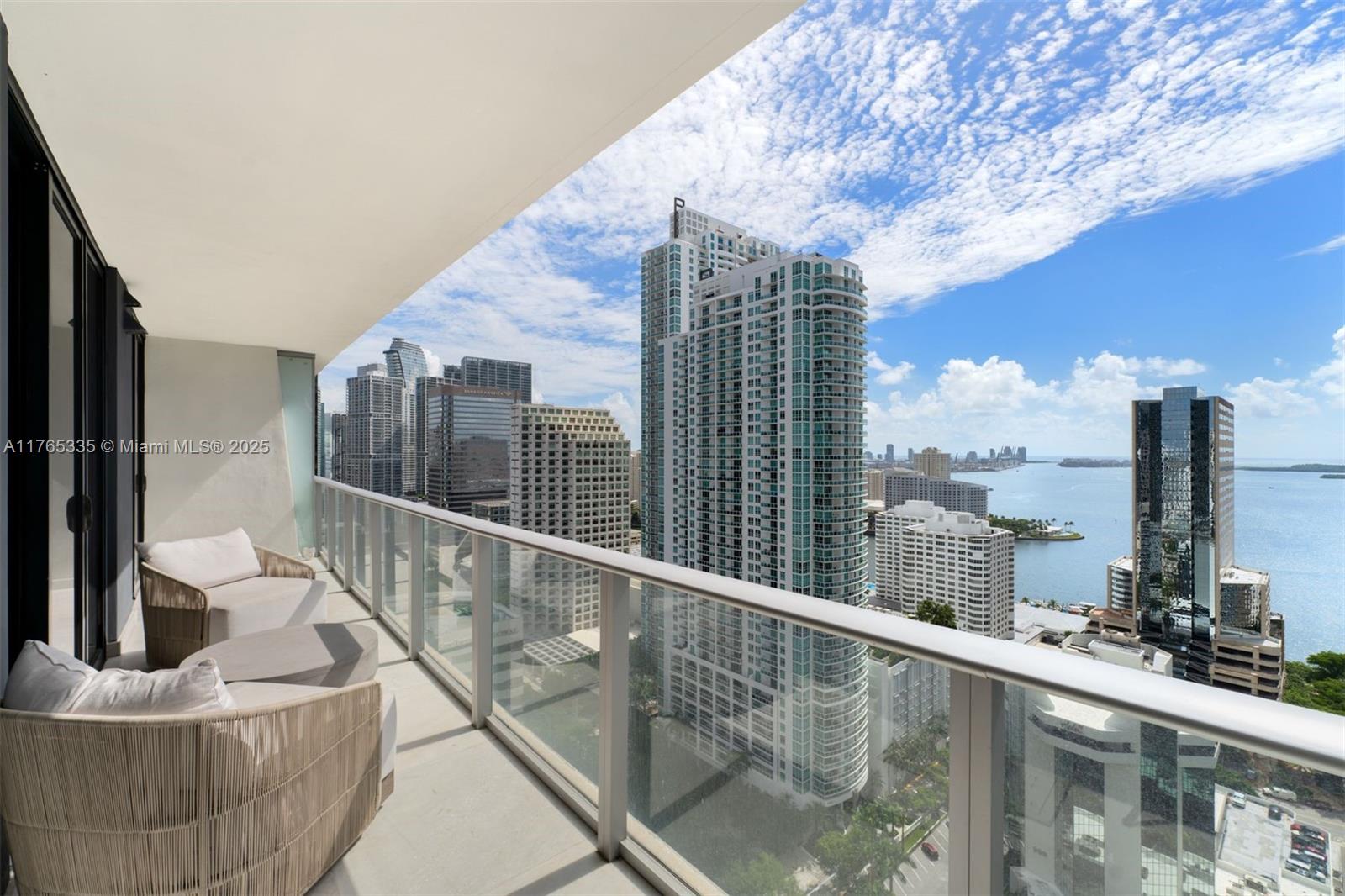 1010 Brickell Avenue, Unit 3003 Miami, FL 33131 - Photo 24 of 26