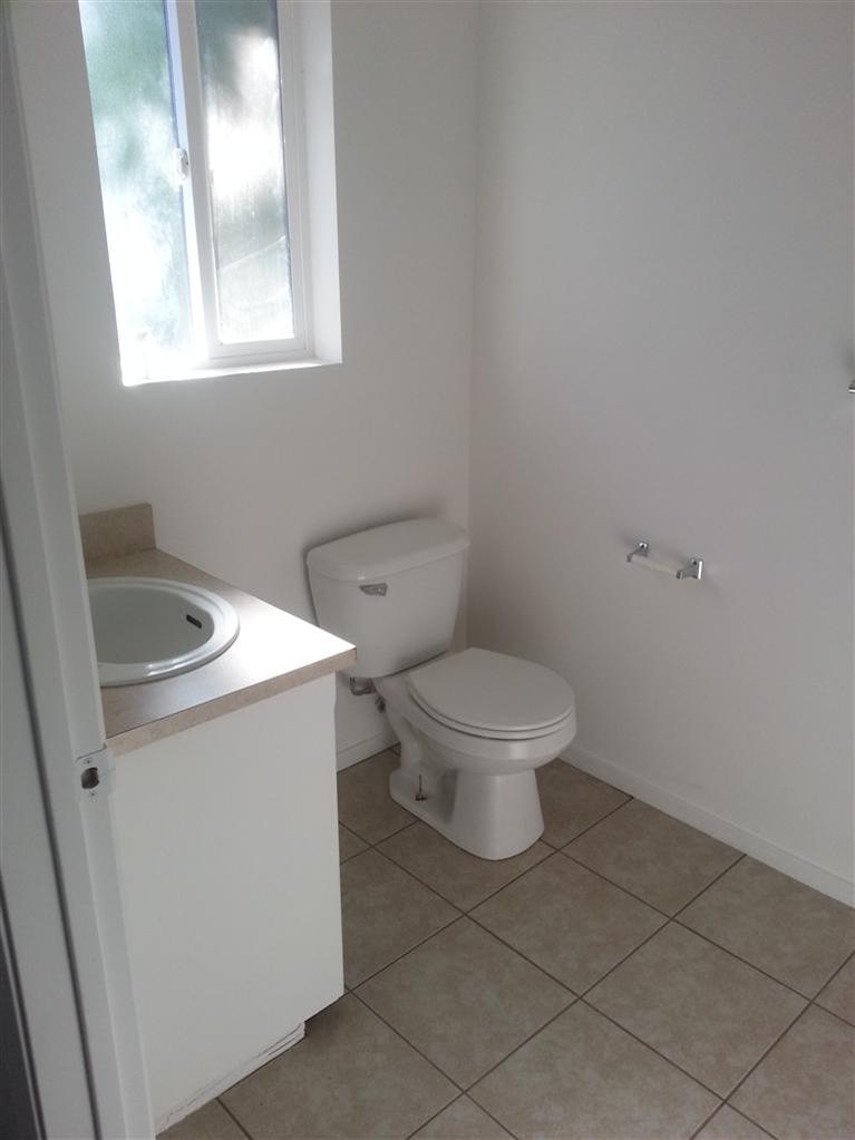 1702 Merced Street, Unit 100 Madera, CA 93638 - Photo 21 of 42 Gallery Image 21