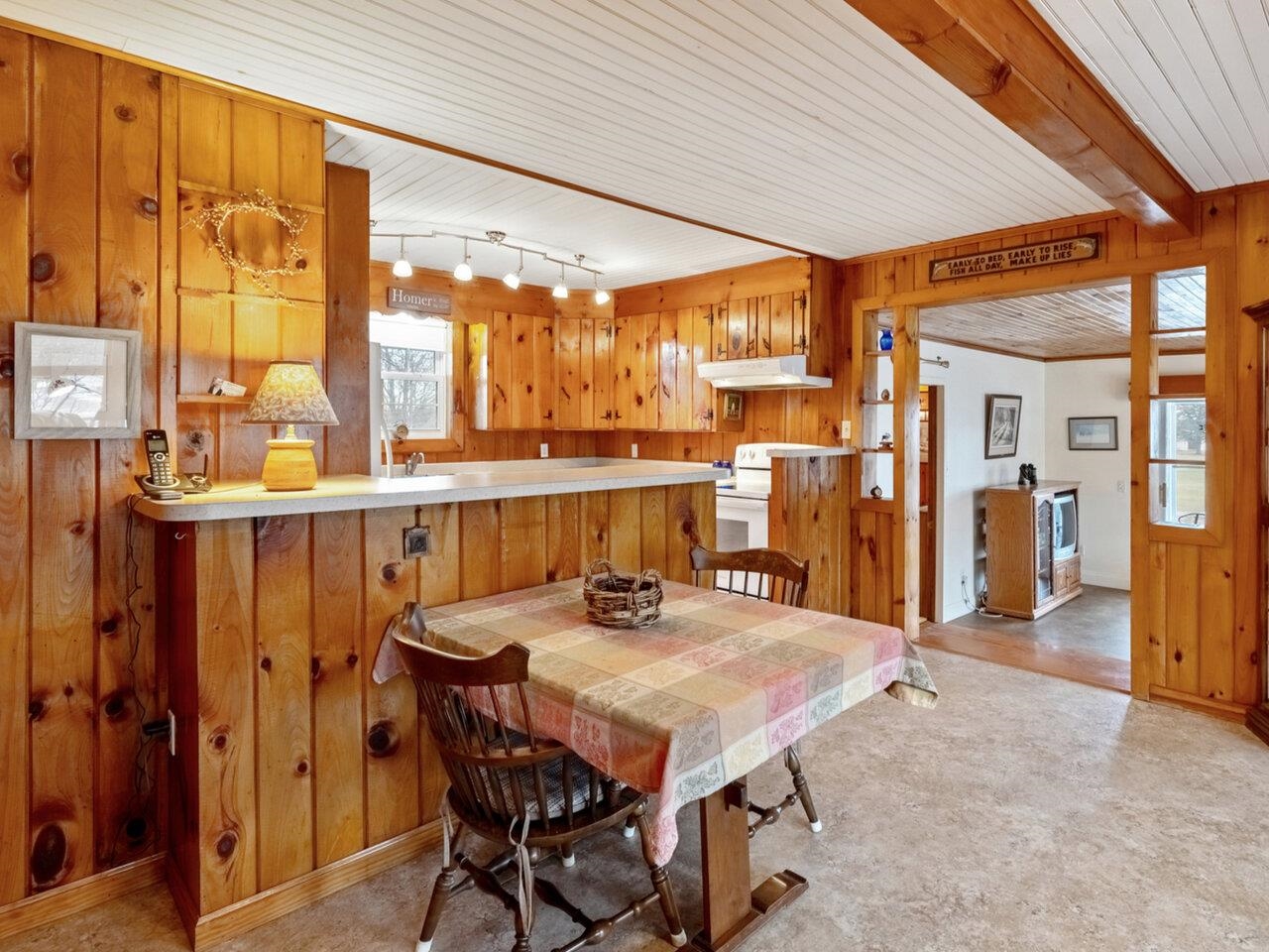 33 Maple Street Swanton, VT 05488 - Photo 11 of 40