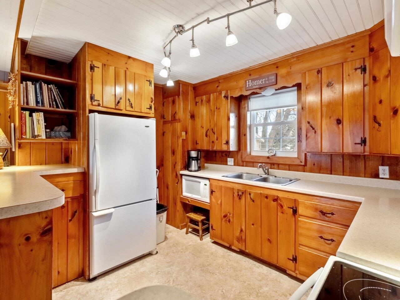 33 Maple Street Swanton, VT 05488 - Photo 14 of 40