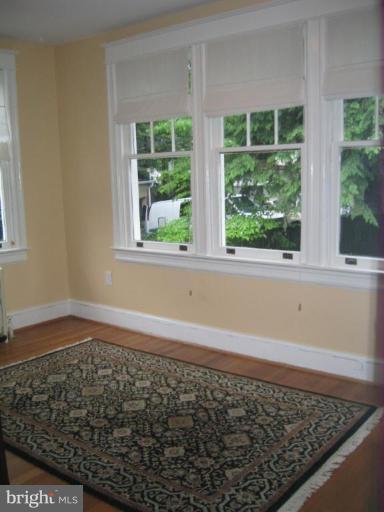 3104 Rodman Street Northwest Washington, DC 20008 - Photo 22 of 27 Bedroom #3