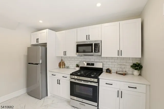 $459,000 | 143 Smith Street, Newark, NJ 07106