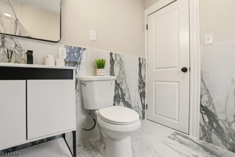 143 Smith Street Newark, NJ 07106 - Photo 18 of 29