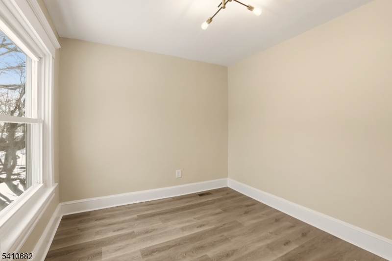 143 Smith Street Newark, NJ 07106 - Photo 24 of 29