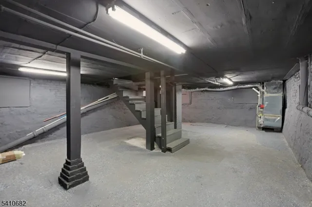 $459,000 | 143 Smith Street, Newark, NJ 07106