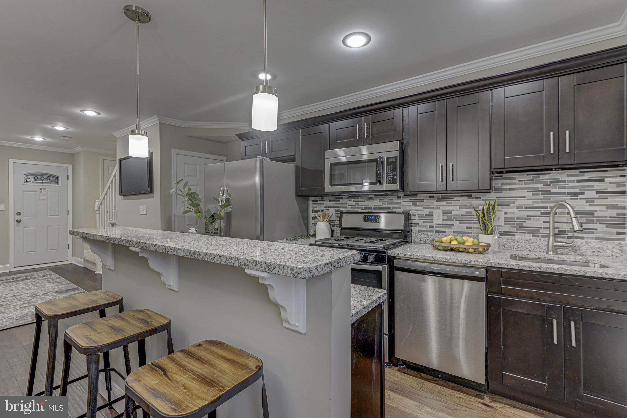 4125 Mountwood Road Baltimore, MD 21229 - Photo 11 of 71 Gallery Image 11