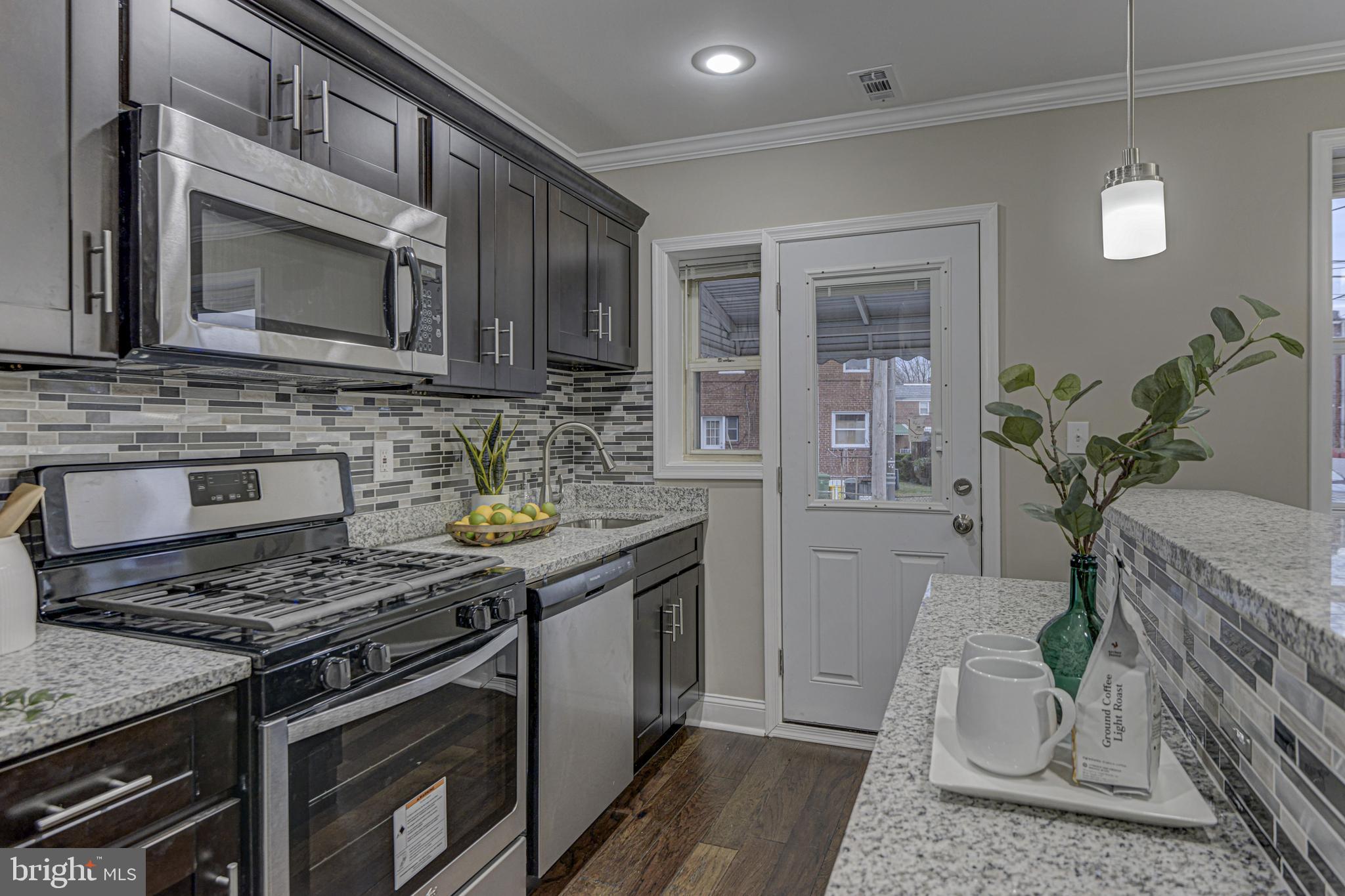 4125 Mountwood Road Baltimore, MD 21229 - Photo 13 of 71 Gallery Image 13