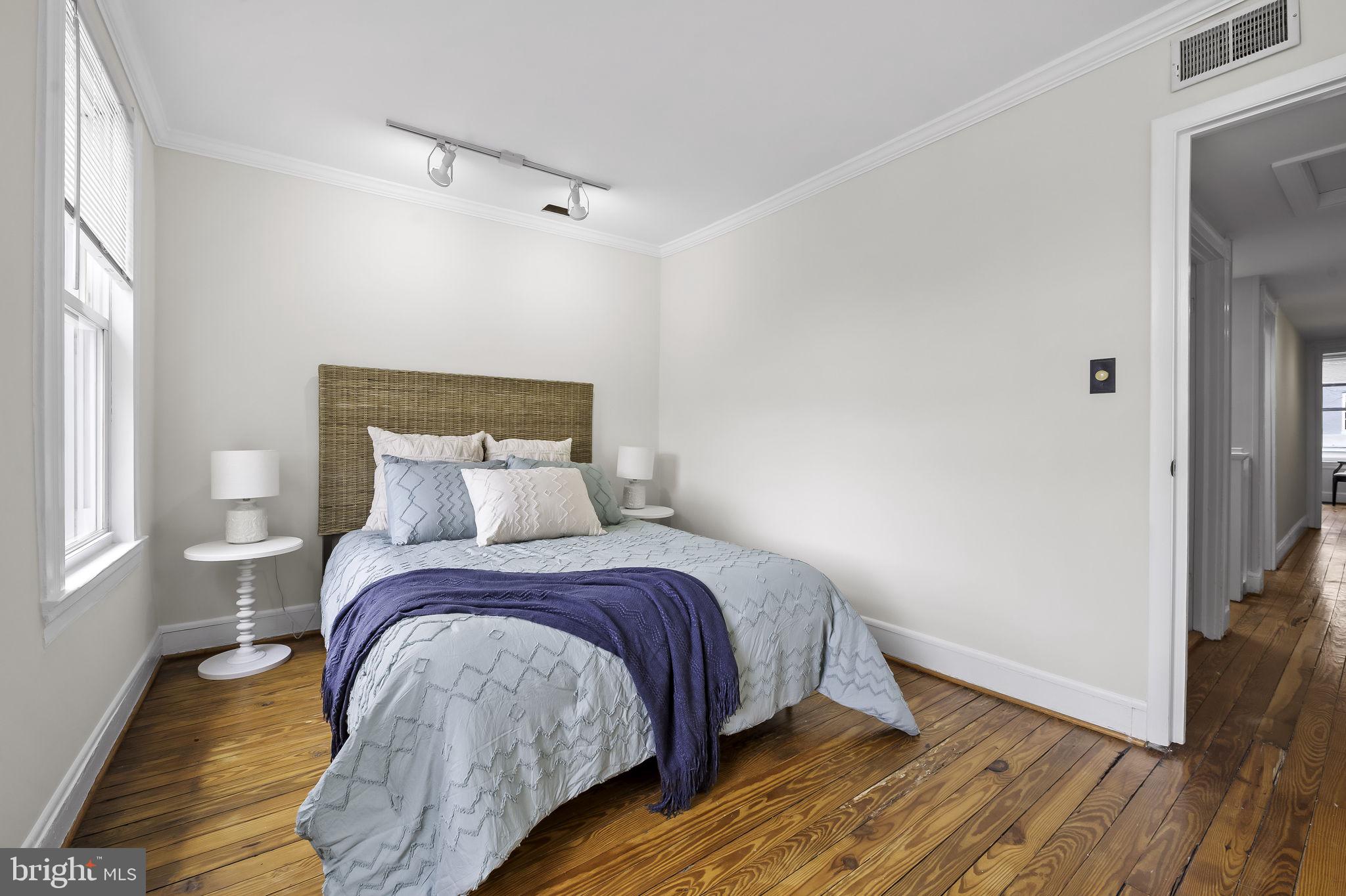 825 Union Avenue Baltimore, MD 21211 - Photo 19 of 37