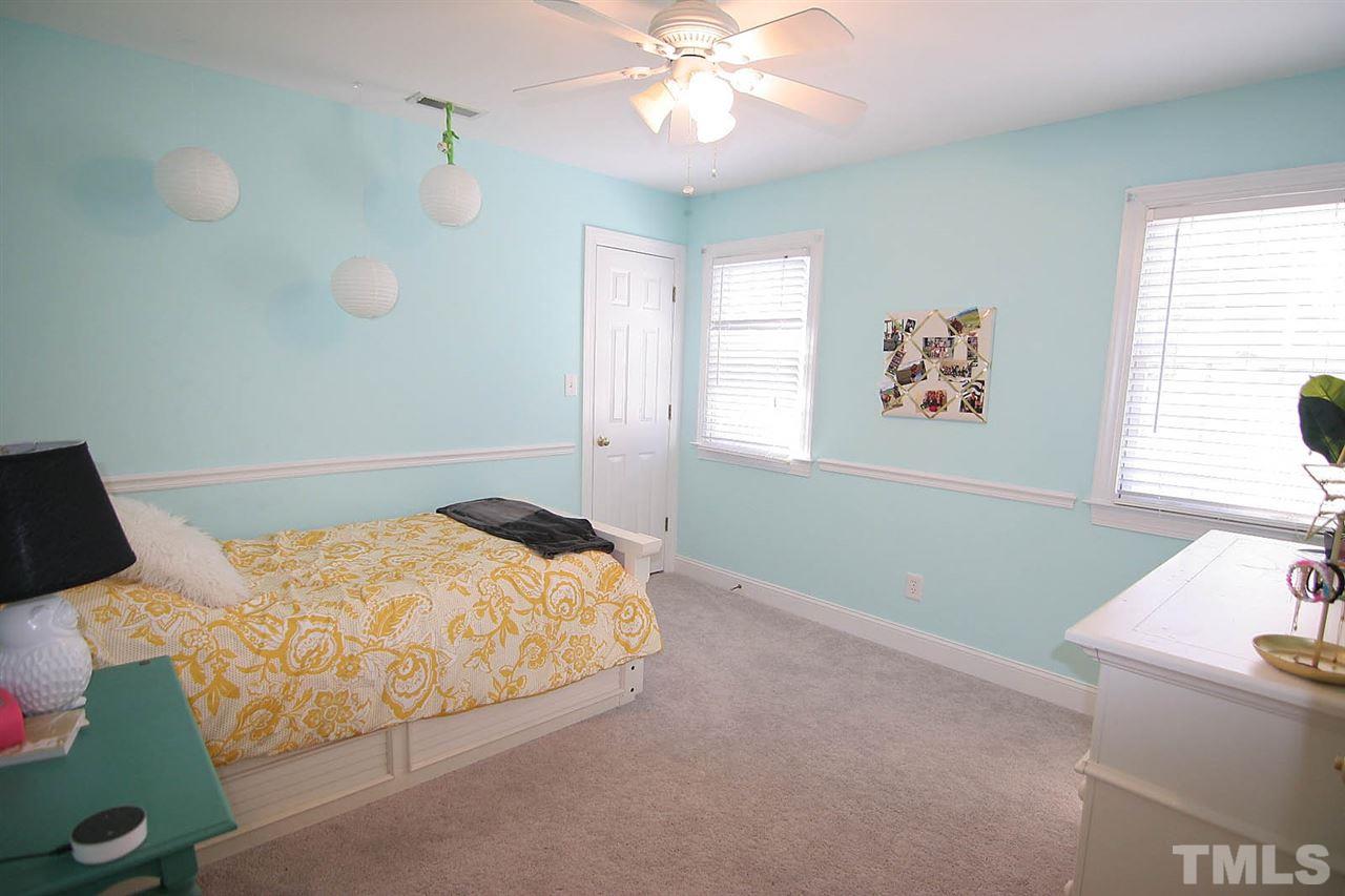 9401 Brimstone Lane Raleigh, NC 27613 - Photo 14 of 18
