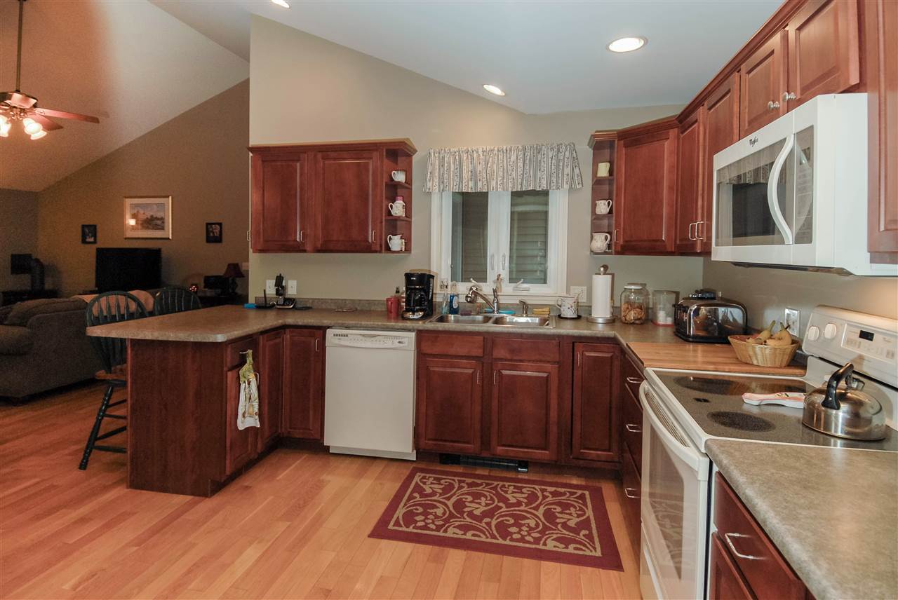 235 Riley Drive Weathersfield, VT 05089 - Photo 5 of 16