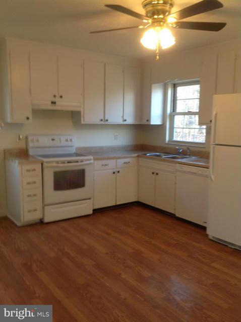 568 Lower Valley Road Strasburg, VA 22657 - Photo 4 of 26 Kitchen