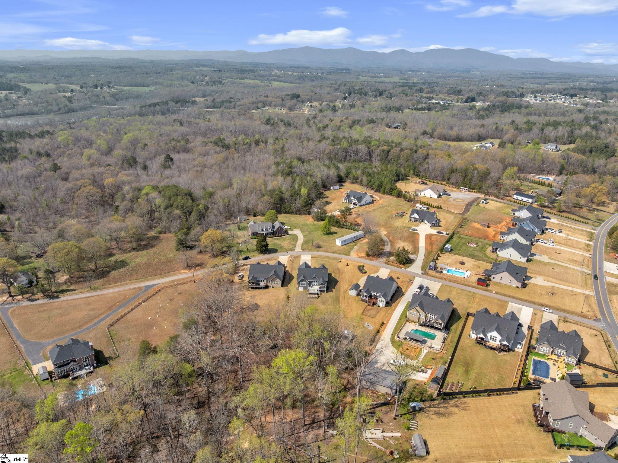 135 Weatherly Road Inman, SC 29349 - Photo 29 of 32 Gallery Image 29
