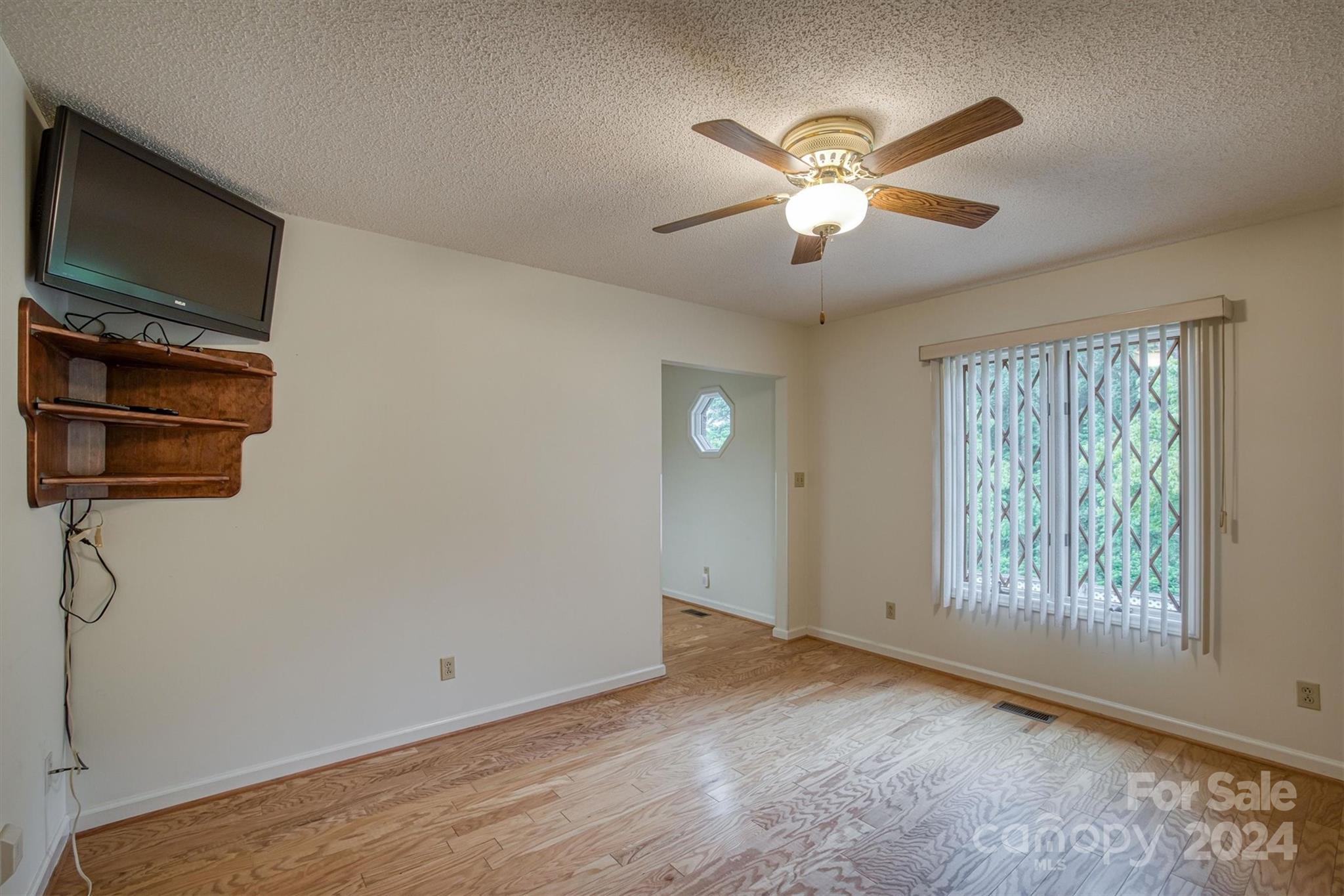 2281 Propst Road Morganton, NC 28655 - Photo 8 of 38 Gallery Image 8