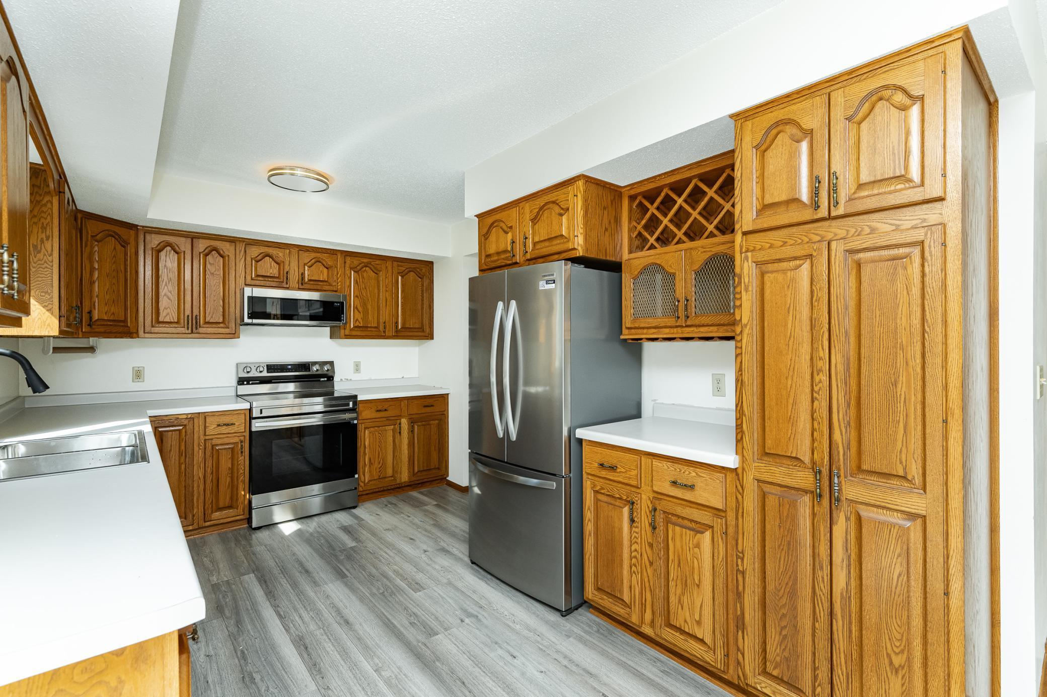 4412 Newcastle Lane Northwest Rochester, MN 55901 - Photo 16 of 37