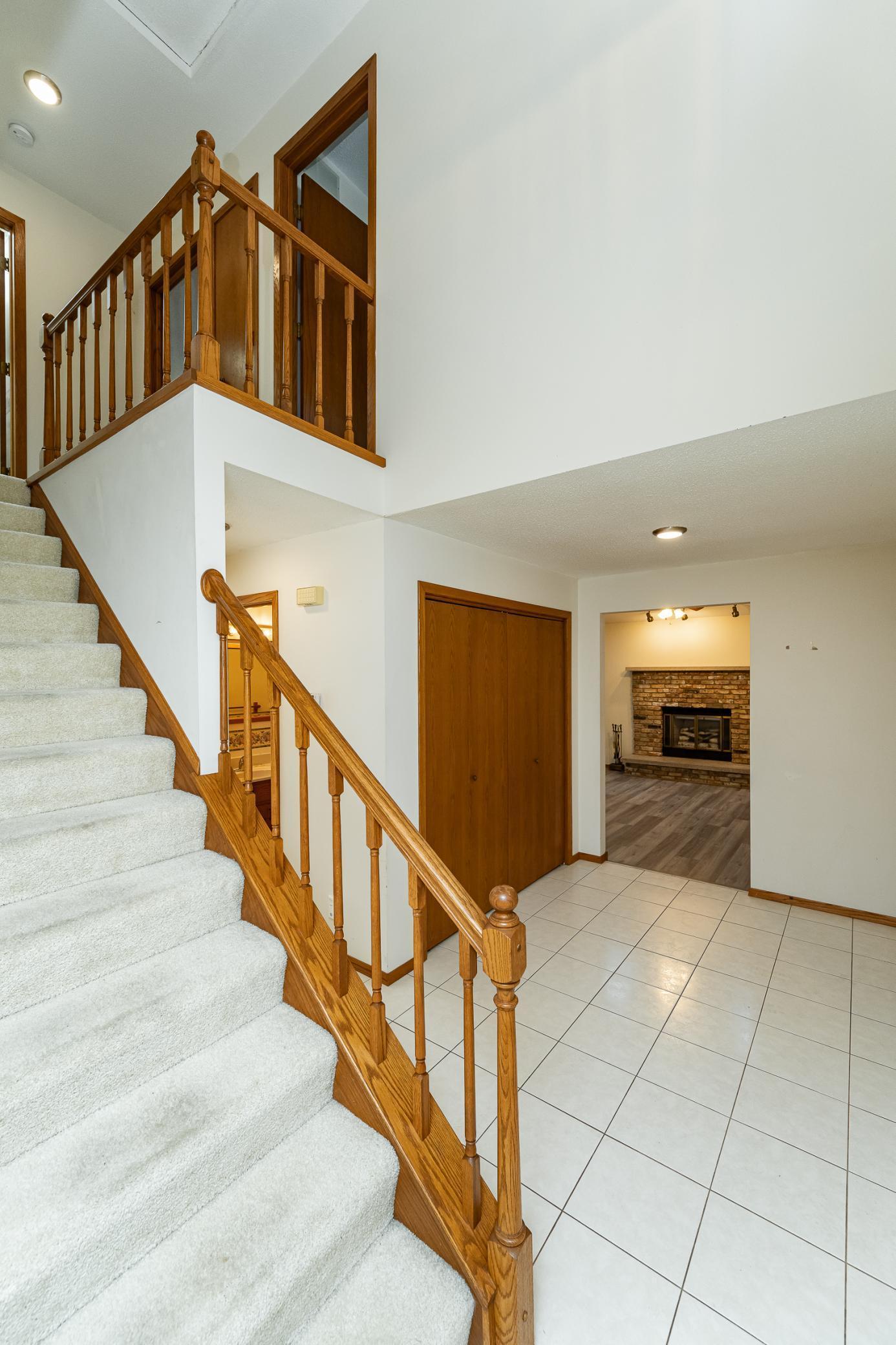 4412 Newcastle Lane Northwest Rochester, MN 55901 - Photo 10 of 37