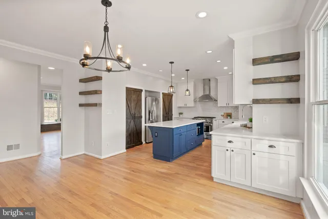 $999,000 | 21147 Brookside Lane, Great Falls, VA 22066