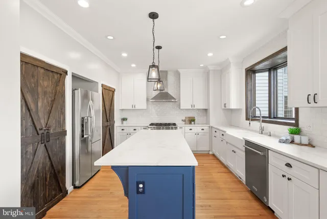 $999,000 | 21147 Brookside Lane, Great Falls, VA 22066