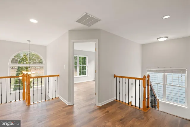 $999,000 | 21147 Brookside Lane, Great Falls, VA 22066