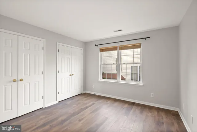 $999,000 | 21147 Brookside Lane, Great Falls, VA 22066