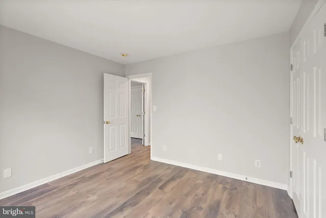 $999,000 | 21147 Brookside Lane, Great Falls, VA 22066