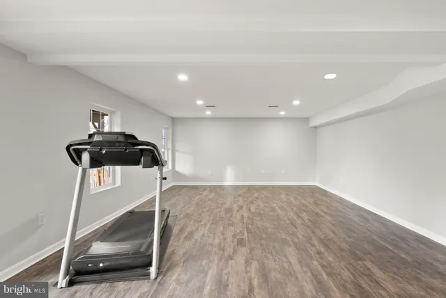 $999,000 | 21147 Brookside Lane, Great Falls, VA 22066